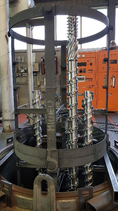 machine-metal machine-metal